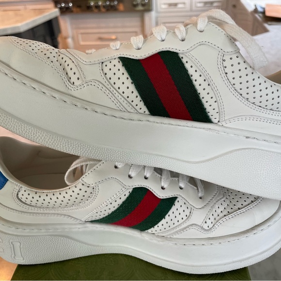 GUCCI Women’s Sneaker with Web size 39 - Picture 7 of 11